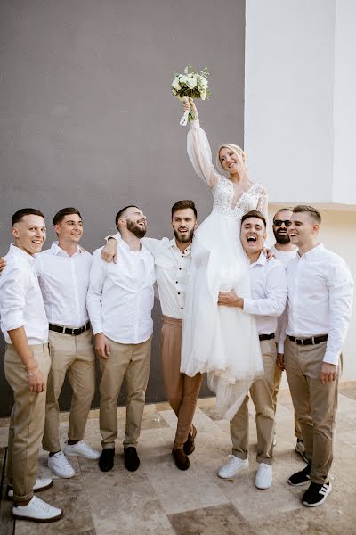 Fotógrafo de bodas Olga Emrullakh (antalya). Foto del 9 de octubre 2021