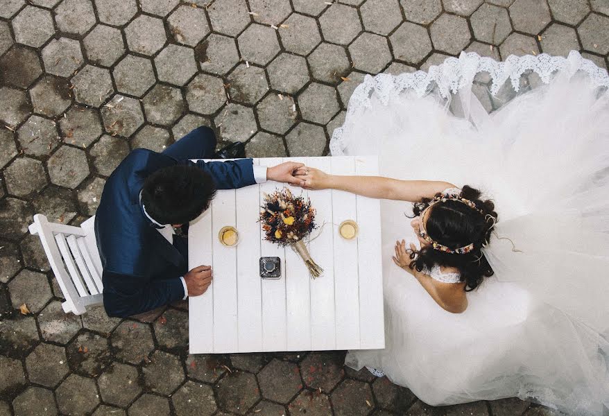 Fotógrafo de casamento Ahmet Kanmaz (ahmetkanmaz). Foto de 18 de outubro 2016