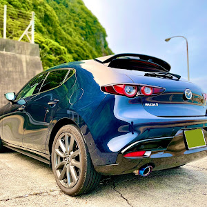 MAZDA3