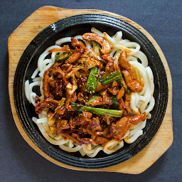 Udon w/ Spicy Chicken & Vegetable