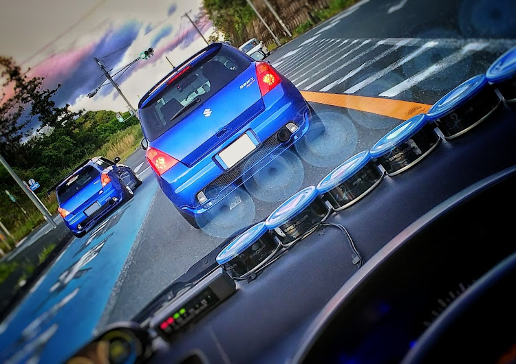 スイフトスポーツのドライブ・おしりに関するカスタム事例の投稿画像1枚目
