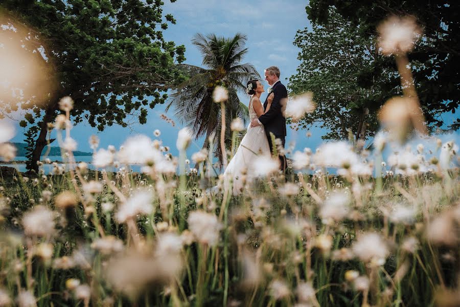 Fotógrafo de casamento Narz Ridhiwanna (quanchai). Foto de 21 de agosto 2019