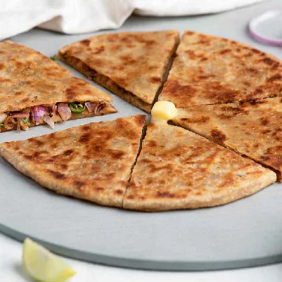 Loaded Pyaaz Peppy Paratha