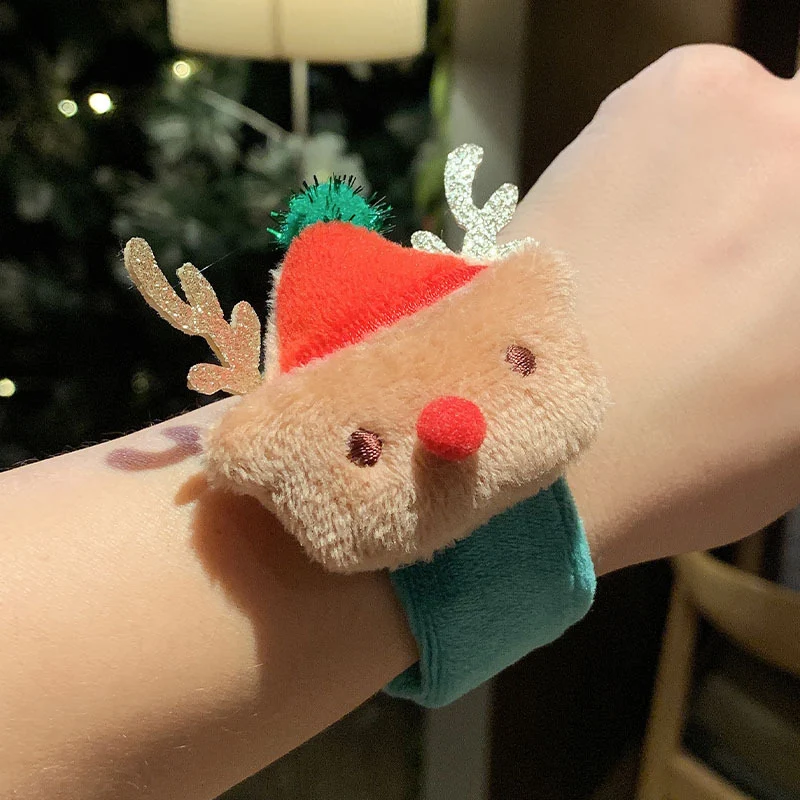 Adorno navideño de alce de peluche para pulsera Regalo festivo adorable para añadir alegría a tus celebraciones navideñas