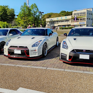 NISSAN GT-R R35