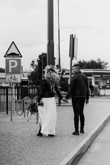 Fotógrafo de casamento Helena Shvareva (shvareva2018). Foto de 5 de julho 2020