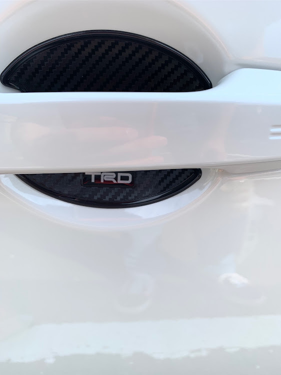 86の86後期・トヨタ86・洗車・TRDドアハンドルプロテクターに関するカスタム事例の投稿画像2枚目