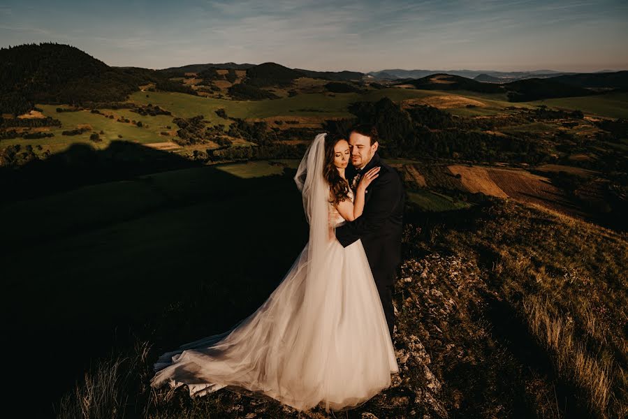 Fotógrafo de bodas Marek Curilla (svadbanavychode). Foto del 7 de septiembre 2021