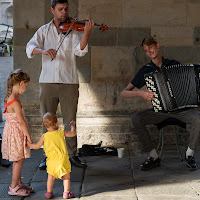 Sguardo tenero per piccoli ascoltatori di 