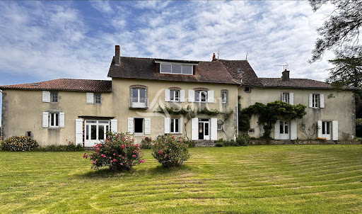 House with garden and terrace 1
