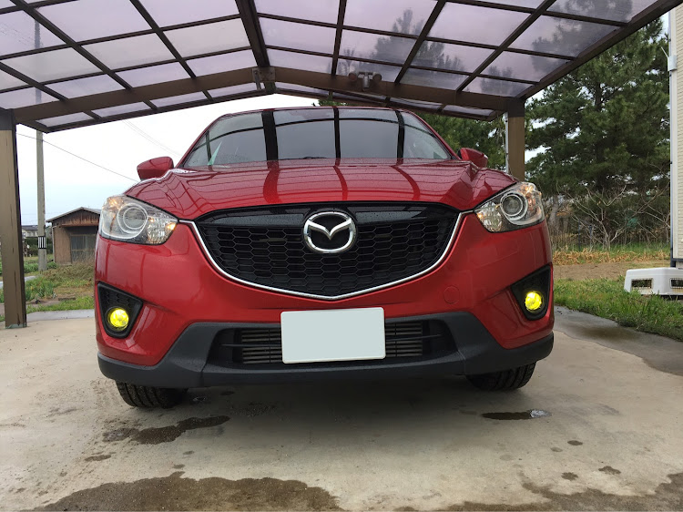 CX-5のフロントグリル交換・後期化の第一歩・花咲かG・カッコいいの一言！・愛車を振り返ってニヤニヤに関するカスタム事例の投稿画像3枚目