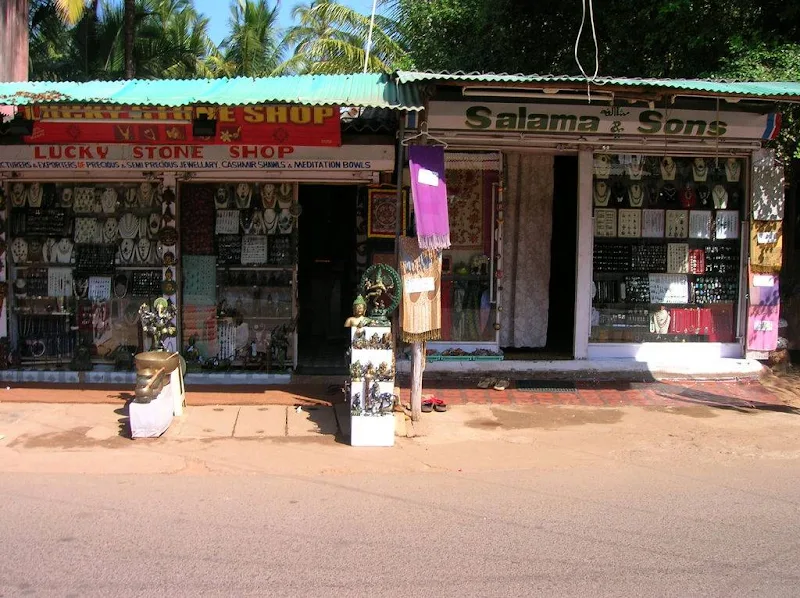 shopping-markets-in-goa-palolem-market_image