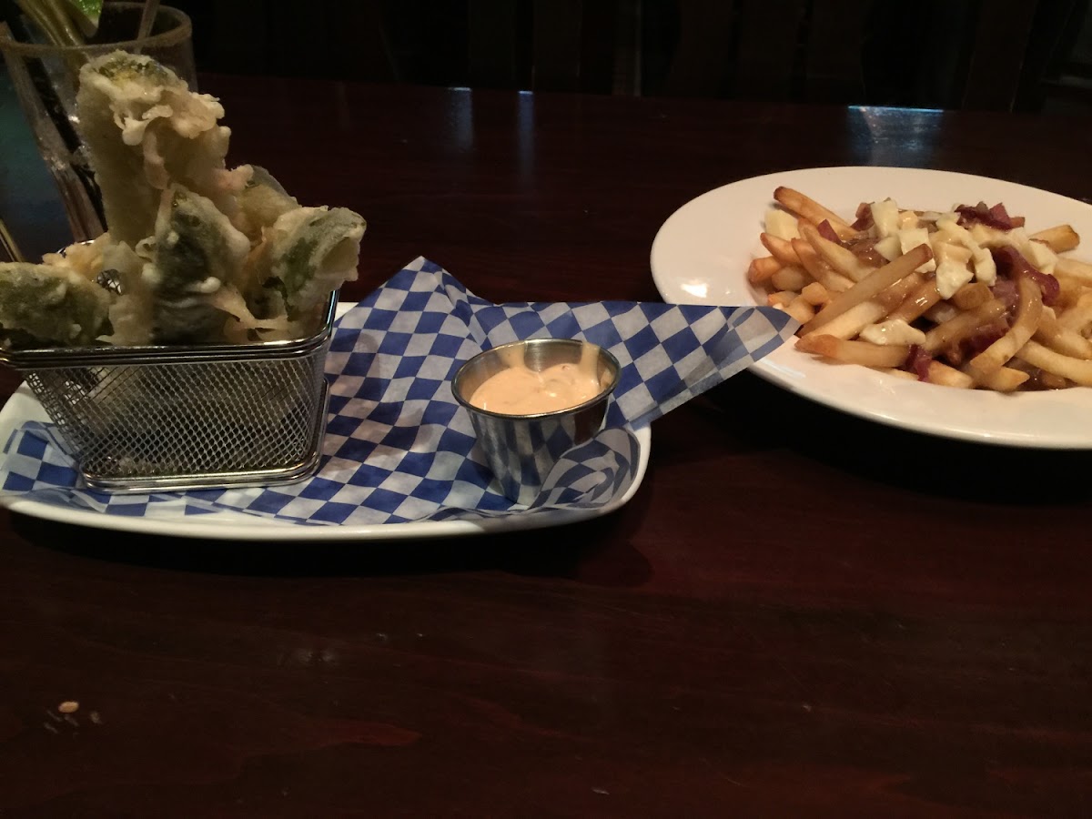 Gf pickles n poutine