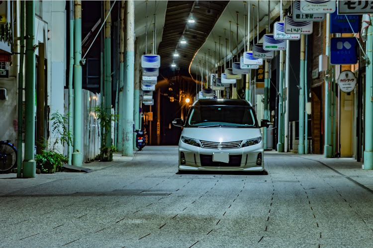 エスティマの車写活・ESTIMA . Works・9月もよろしくお願いします。・尾道商店街に関するカスタム事例の投稿画像1枚目