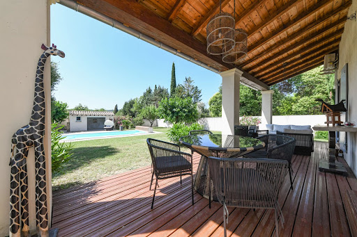 Villa avec piscine et jardin 5