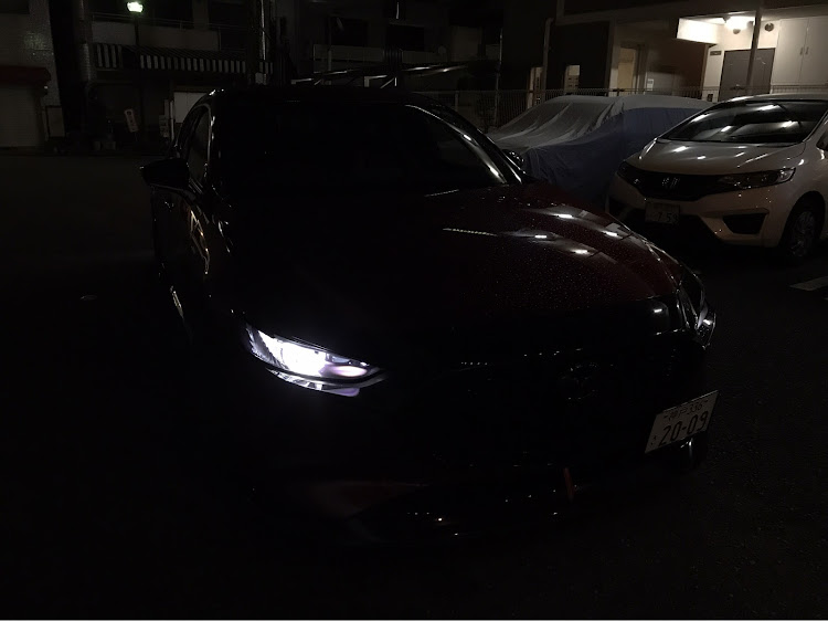 MAZDA3のADVAN Racing GT BEYOND・柿本改マフラー・Tint+(ティントプラス)に関するカスタム事例の投稿画像8枚目