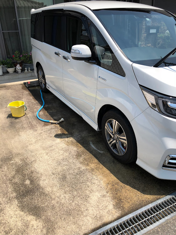 ステップワゴンの洗車・キズに関するカスタム事例の投稿画像1枚目