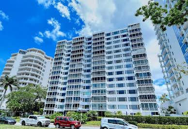 Apartment with pool 18