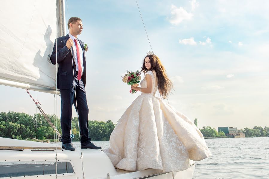 Fotografo di matrimoni Maksim Tabolin (tabolin). Foto del 23 settembre 2018