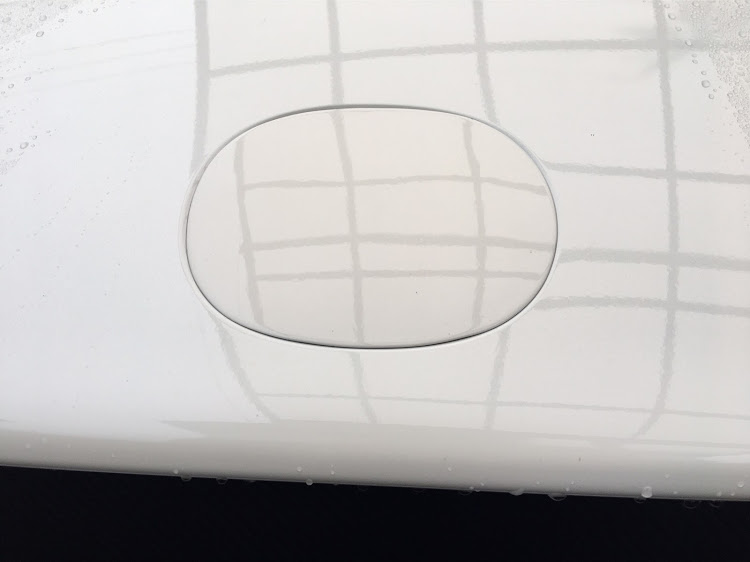 ロードスターの台風接近中・最近寒い・スムージングキャップ😁・DIY・バンパーありがとうございます😊に関するカスタム事例の投稿画像3枚目
