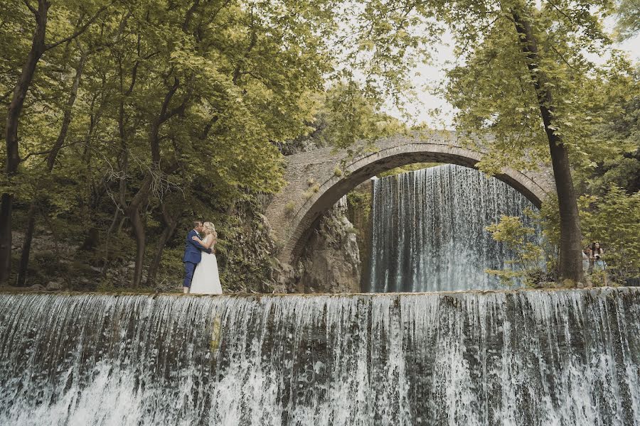 Fotógrafo de bodas Dimitris Simorelis (simorelis). Foto del 14 de febrero 2023