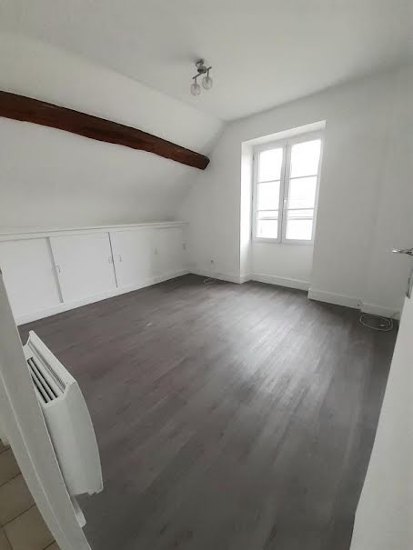 Location  appartement 2 pièces 37 m² à Nanteuil-le-Haudouin (60440), 670 €