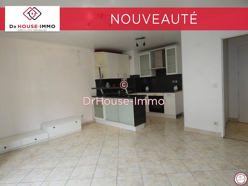 Vente appartement 2 pièces 41 m² à Vaujours (93410), 144 900 €