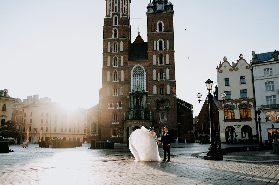 Fotografo di matrimoni Dominika Dworszczak (dominikadw). Foto del 18 agosto 2021