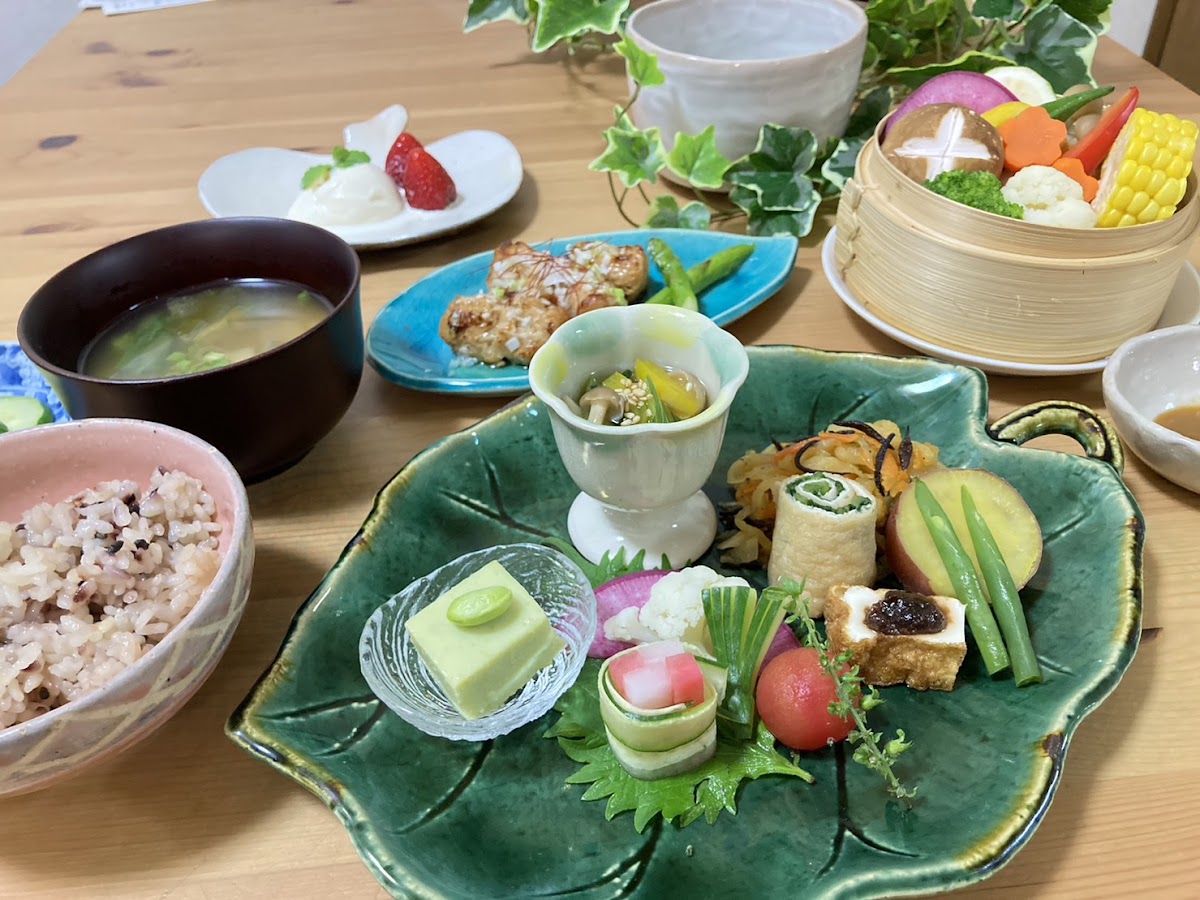 Picture of our "Omakase course", chef's selection.