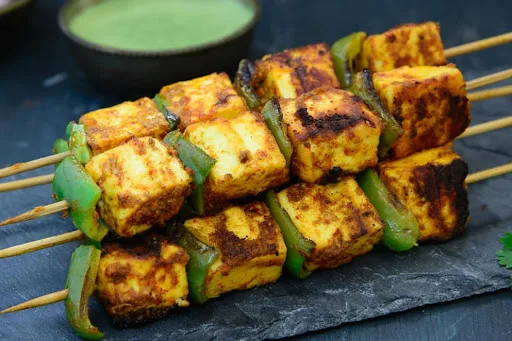 Achari Paneer Tikka