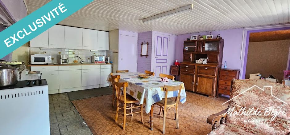 Vente maison 4 pièces 84 m² à Champeix (63320), 69 900 €