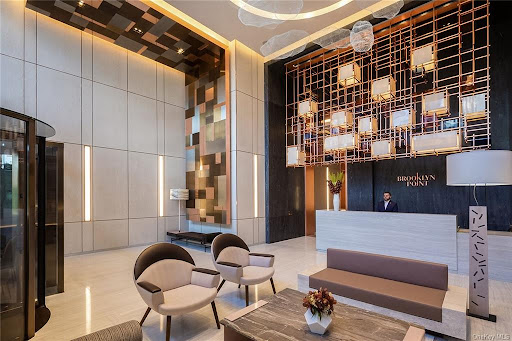 Maison contemporaine avec piscine et jardin 1