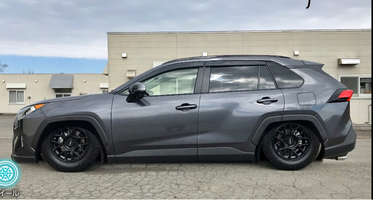 RAV4のアプリ加工に関するカスタム事例の投稿画像1枚目