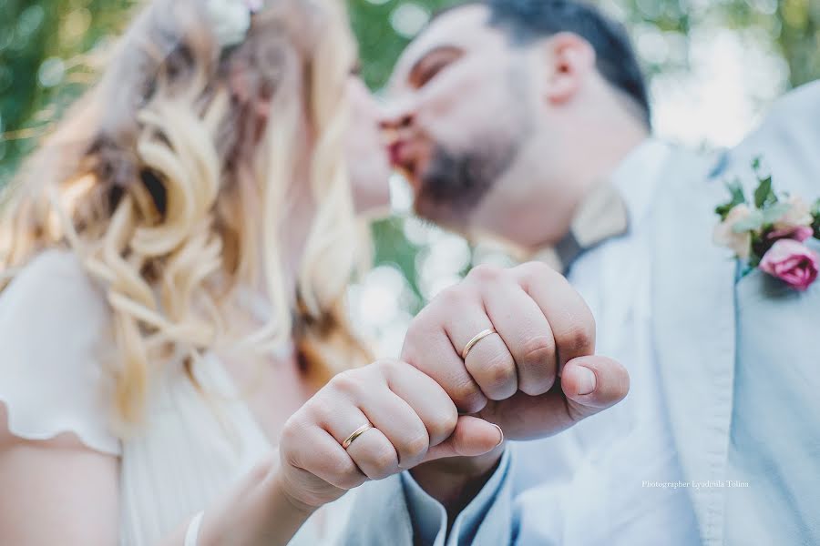 Fotógrafo de casamento Lyudmila Tolina (milatolina). Foto de 8 de agosto 2016