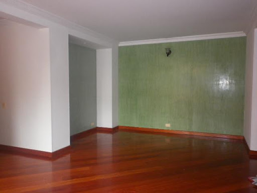 Apartamento En Arriendo - El Salitre, Bogota