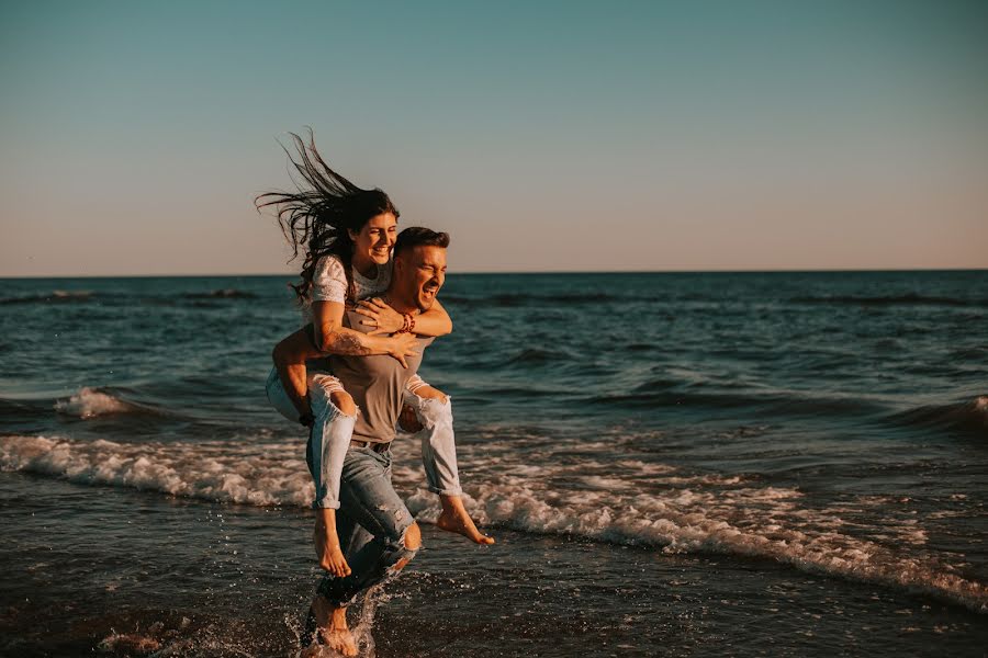 Bryllupsfotograf Serena Roscetti (serenar). Bilde av 4 juni 2021