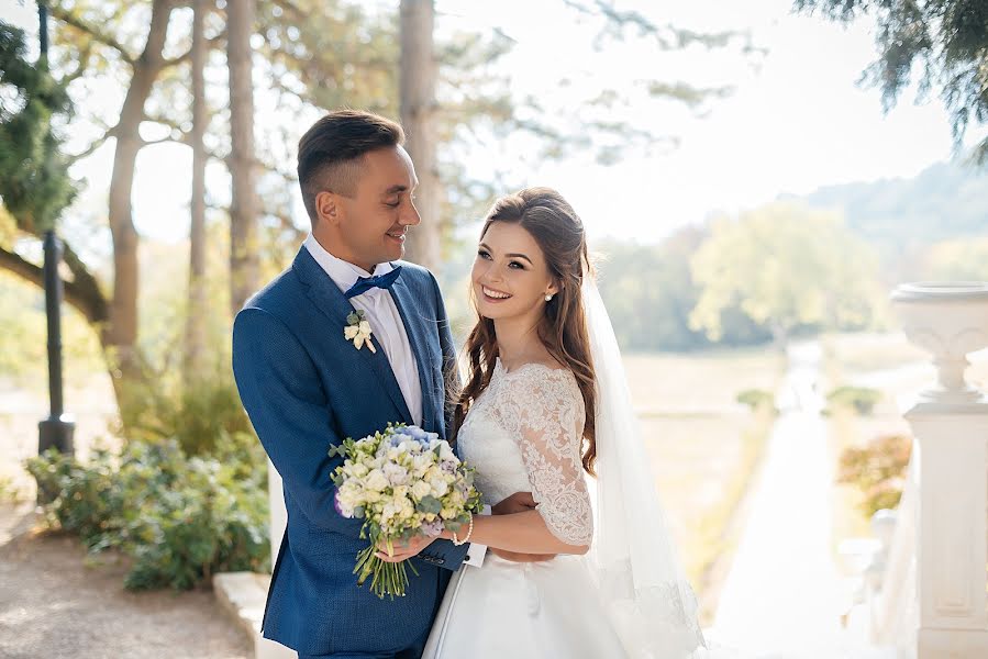 Hochzeitsfotograf Sveta Sukhoverkhova (svetasu). Foto vom 16. September 2018