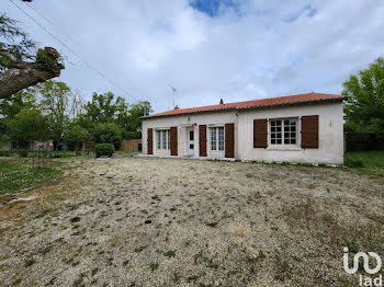 maison à Val en Vignes (79)