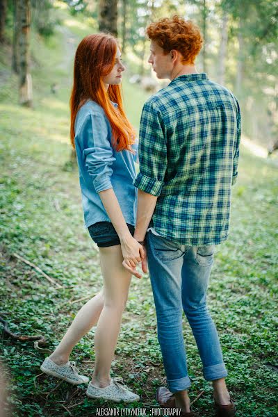 Photographe de mariage Aleksandr Litvinchuk (lytvynchuksasha). Photo du 13 août 2015