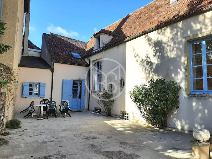 Vente hôtel particulier 15 pièces 308 m² à Semur-en-Auxois (21140), 520 000 €