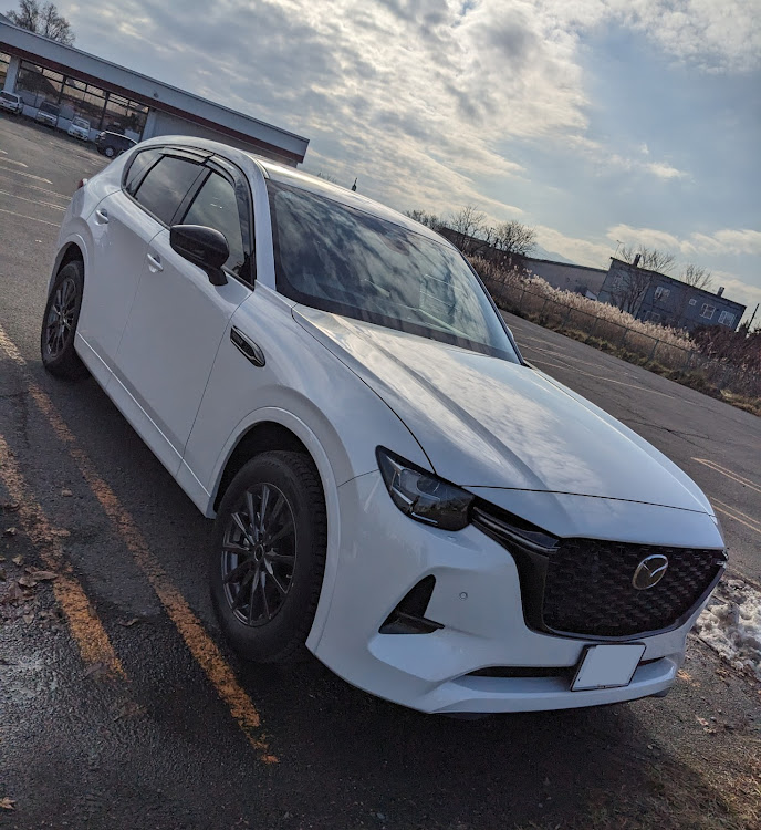 CX-60のXD−HYBRID Premium Sports・ロジウムホワイトプレミアムメタリック・通院・模活に関するカスタム事例の投稿画像7枚目