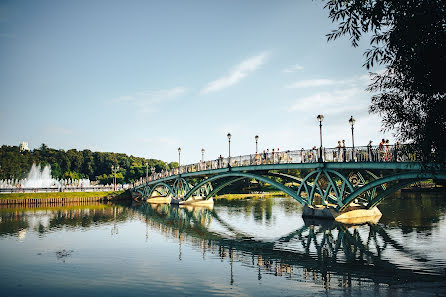 Jurufoto perkahwinan Evgeniy Oparin (oparin). Foto pada 14 September 2017