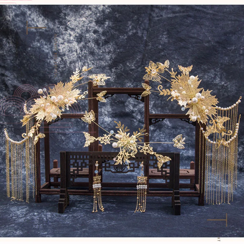 Maple Leaf Chinesa Nupcial Joias de Cabeça Artesanais Brincos de Tassel de Casamento. Adorno perfeito para realçar beleza e tradição.