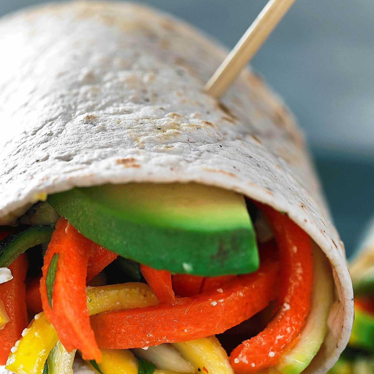 Veggie Wraps with Hummus (Low-Carb Tortillas) - Bianca Zapatka