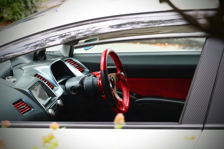 シビックタイプRのドライブ・ハイパーレブvol.246・ホンダ・シビック／インテグラ No.3・AE86レンタカー・EOS-Rに関するカスタム事例の投稿画像5枚目