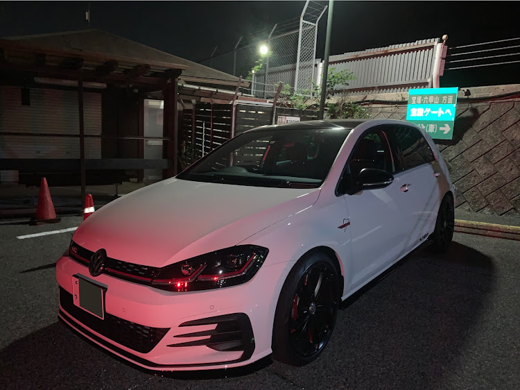 ゴルフGTIの蛍鑑賞・夜活・六甲山ドライブ・芦有ドライブウェイ 東六甲展望台・夜景撮影に関するカスタム事例の投稿画像1枚目