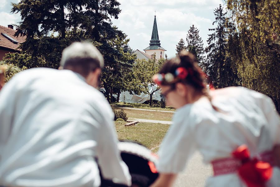 Fotógrafo de casamento Martin Vlček (martinvlcek). Foto de 17 de fevereiro 2019