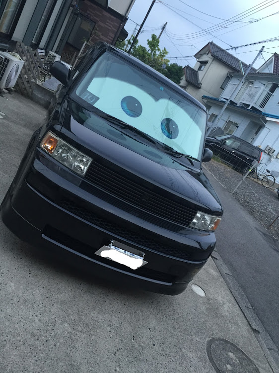 bBのbB・赤い車・ワンオフに関するカスタム事例の投稿画像2枚目