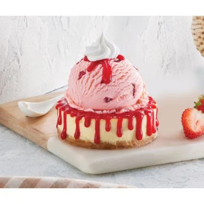 Strawberry Ice Cream With Strawberry Sauce Cheesecake Sundae