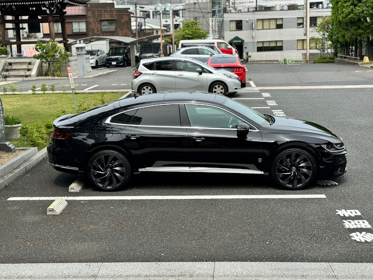 アルテオンのアルテオンRLINE・ドライブ・寺社巡り・車高調整に関するカスタム事例の投稿画像1枚目